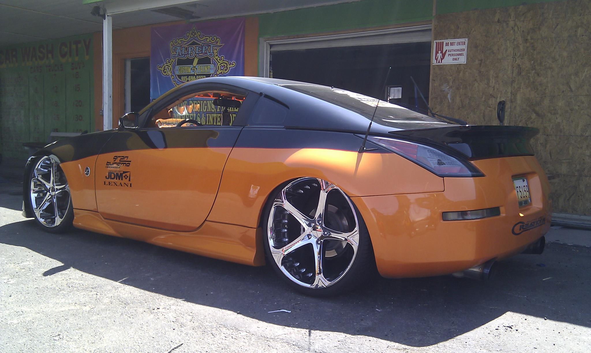 Giovanna Dalar 5V Chrome on Nissan 350Z